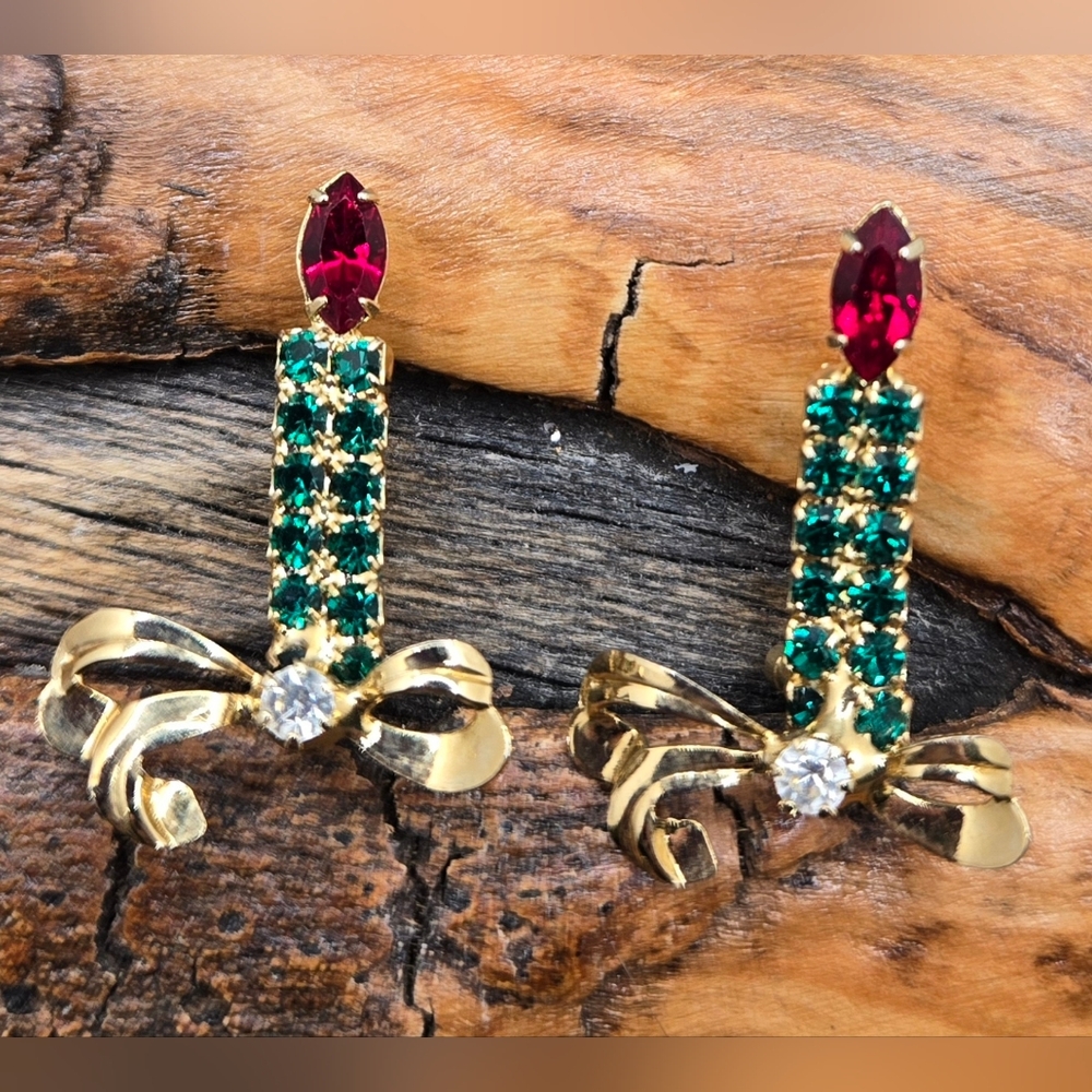 Christmas Candle Scatter Pins One Pair Red Green Clear Rhinestones Gold Tones 🎄